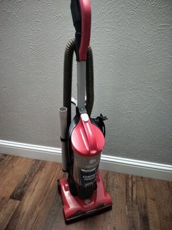 Dirt devil vacuum