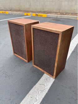 SPEAKERS Mc 1000 REALISTIC