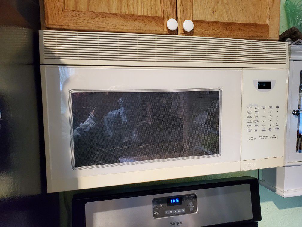 Maytag over stove wall mount microwave oven