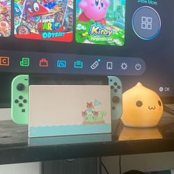 Animal Crossing Edition Nintendo Switch W/Grip And Pro Controller