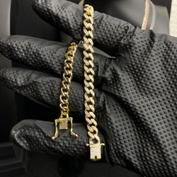 925 (gold over silver) iced out Cuban bracelet 8”