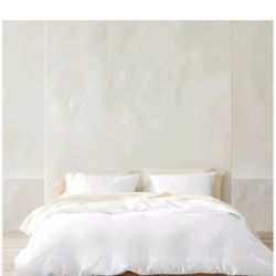 New Casaluna Duvet Set $80
