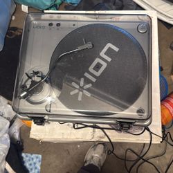 USB TURNTABLE/VINYL ARCHIVER
