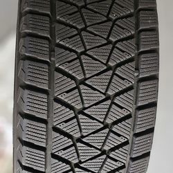 4 Winter Tires 215/70r17