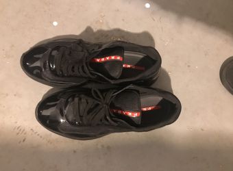 Pradas Men Size 9 Barley Worn