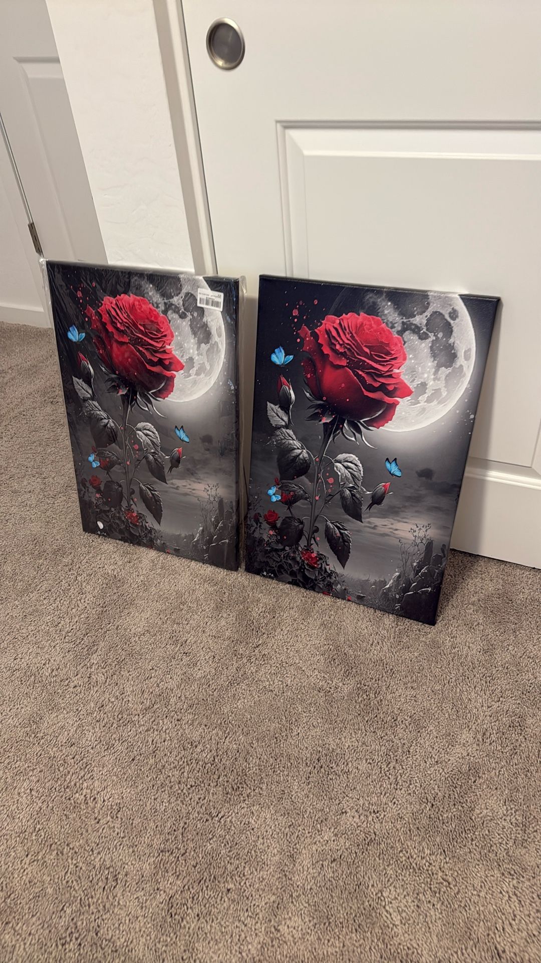 Selling My Two Pictures Roses Decor
