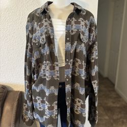 Men’s Xl Shirt 