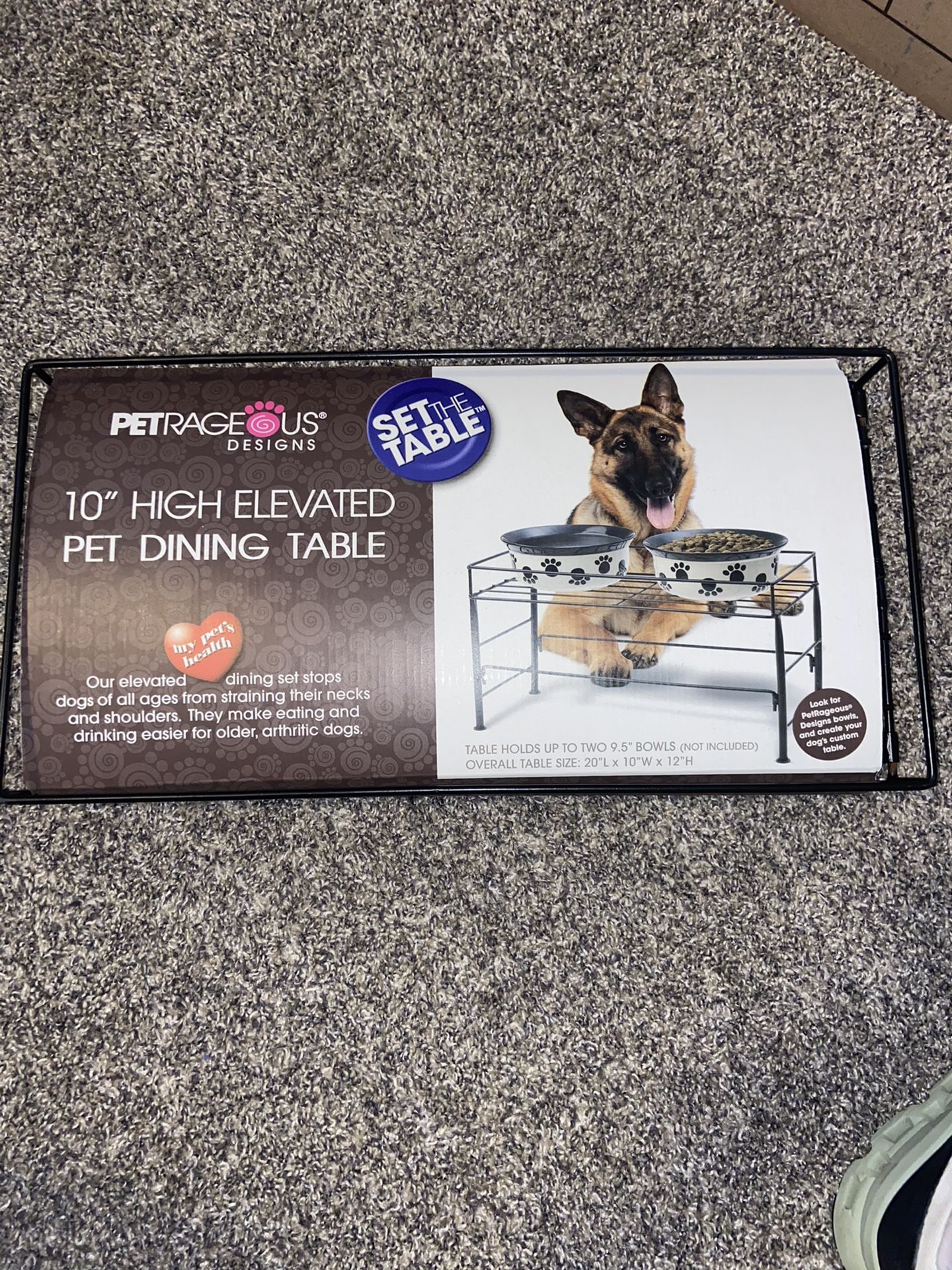 Elevated Pet Tray