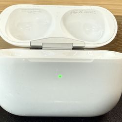 Apple AirPods Pro Charging Case Replacement