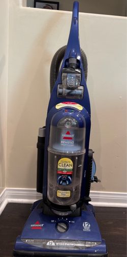 BISSELL Bagless Upright Vacuum