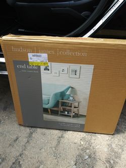 Hudson James Collection end table grey NEW for Sale in San