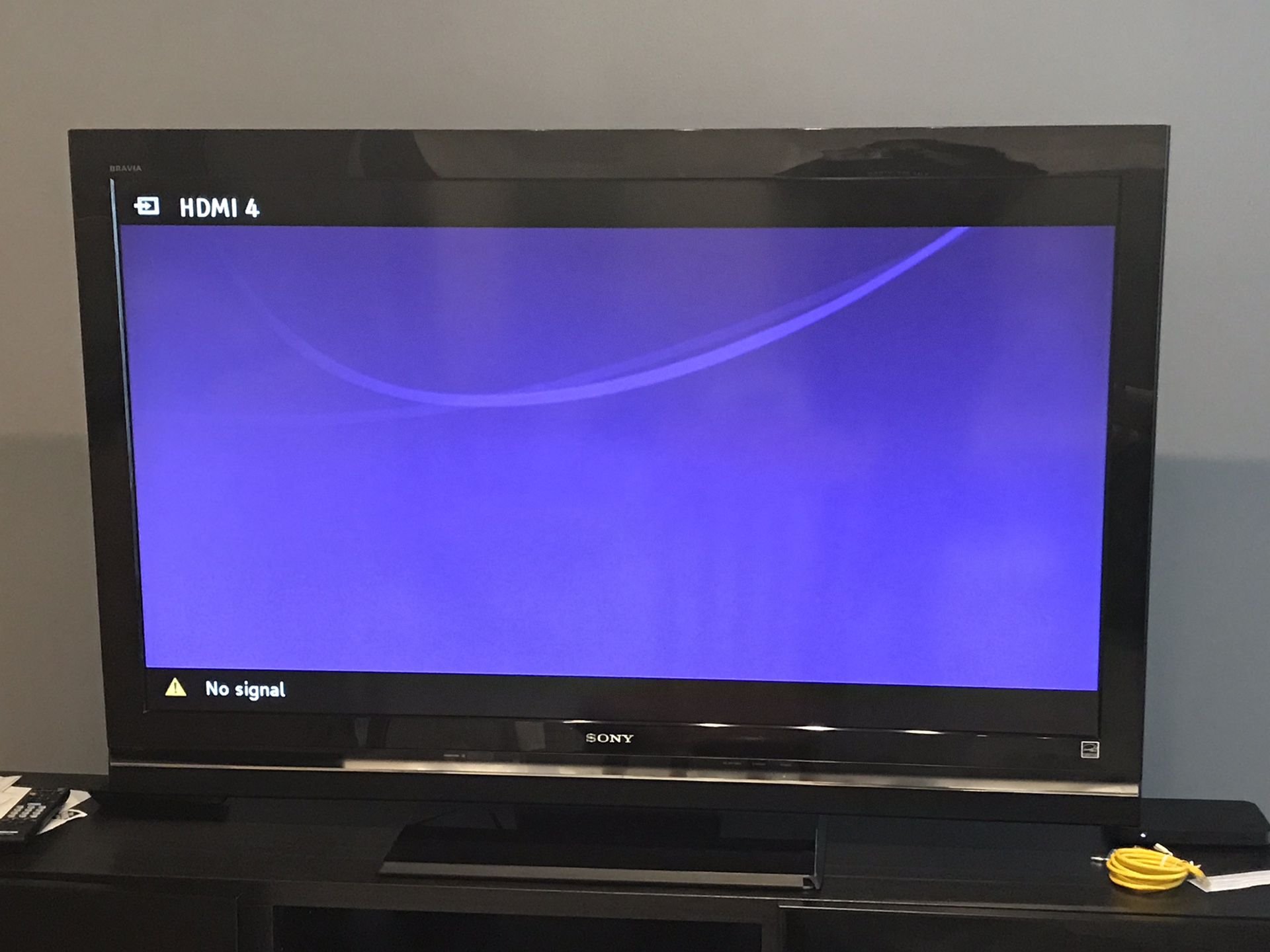 55 inch Sony Bravia Tv , Picture is Good, No Sound