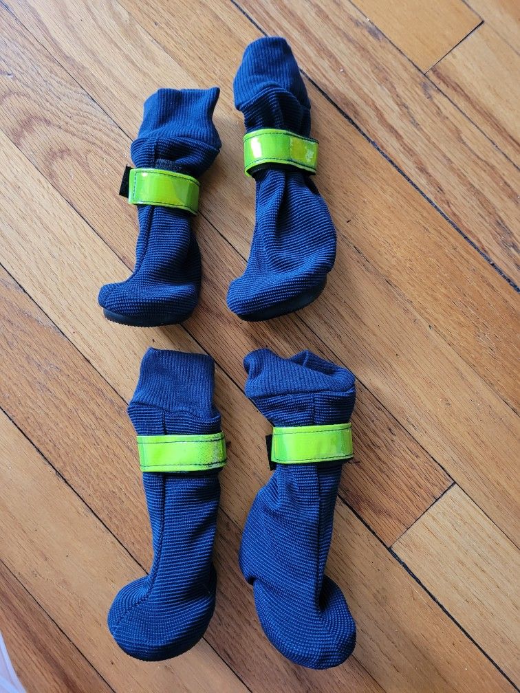 NEW Dog Boots