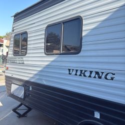 Rv trailer 2019  Viking  17 bh