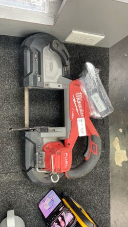Milwaukee band saw
