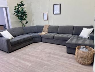 Fast Delivery Available — Jonathan Louis “Juno” 4pc Gray Microfiber Modern U Sectional Couch with Chaise