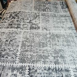 Indoor/Outdoor Area Rug