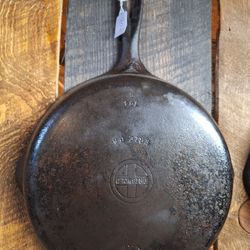 Grizwold No. 8 Cast Iron Skillet