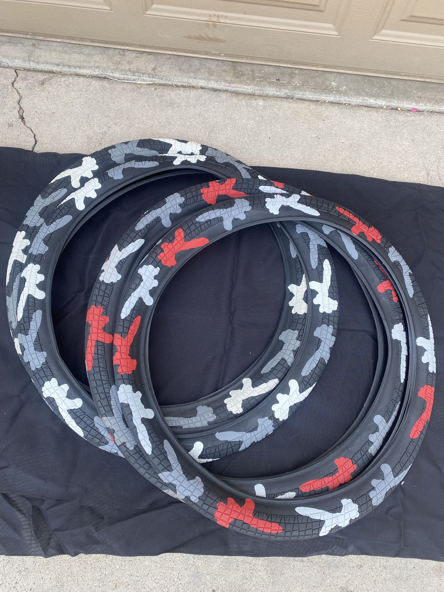 Camouflage Tires Brand New 26”