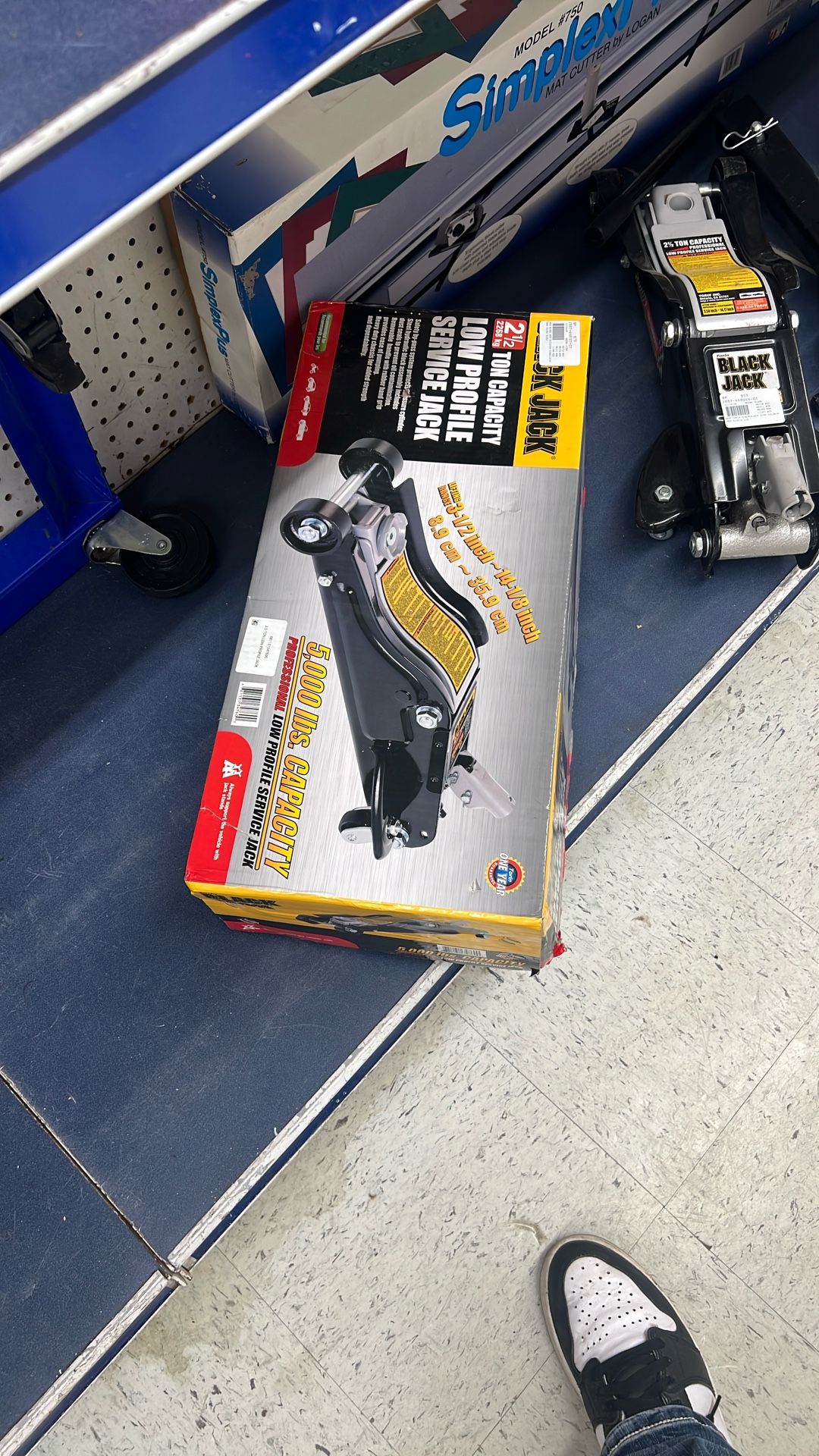 Black Jack 2 1/2 Ton Jack