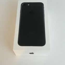 Iphone 7 32 GB black (box only)