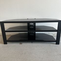 Black Media Table