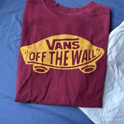 Men’s Burgundy Old School Vans Shirt Size Small