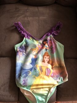 Size 5. Wore very little.