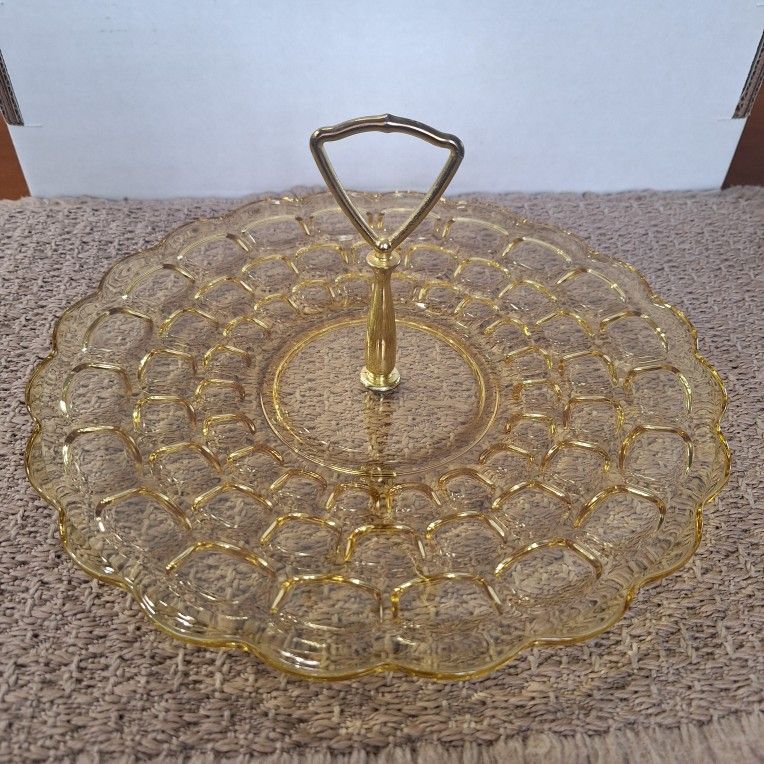 Vintage Amber/Yellow Yorktown Federal Glass Serving Tidbit Tray