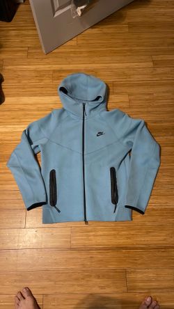 Nike tech
