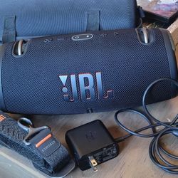 Jbl Xtreme 3 Almost New