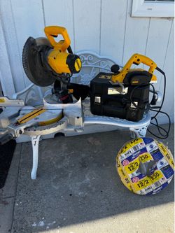 DEWALT Power Tools - Herramientas