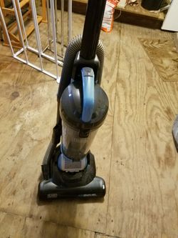 Black+Decker 3-In-1 Upright Stick And Handheld Vacuum Cleaner for Sale in  Houston, TX - OfferUp