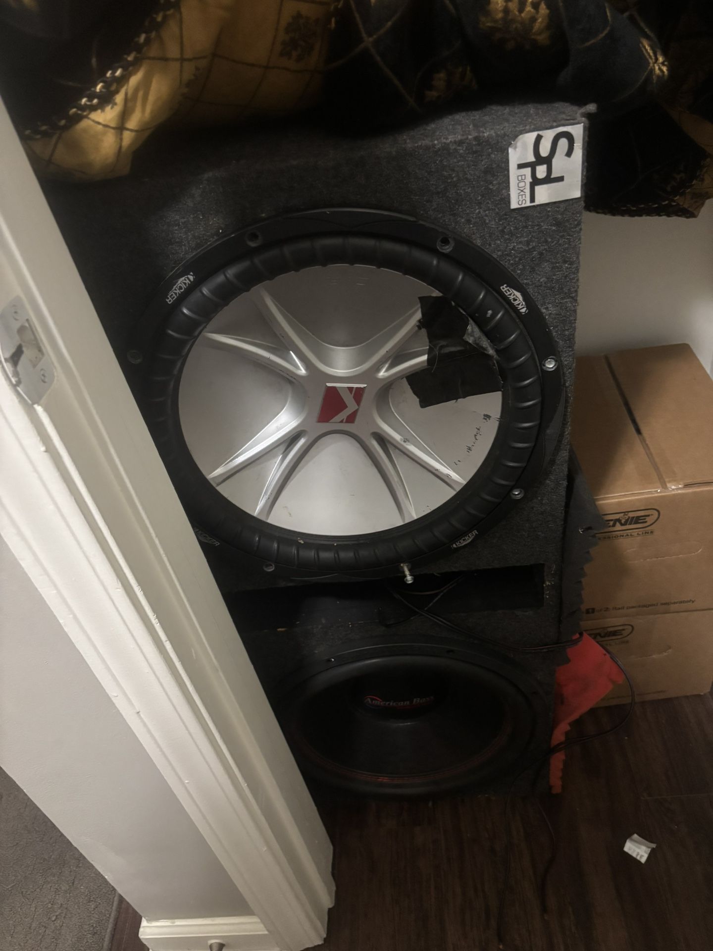 2 15 Inch Subs Speaker Box