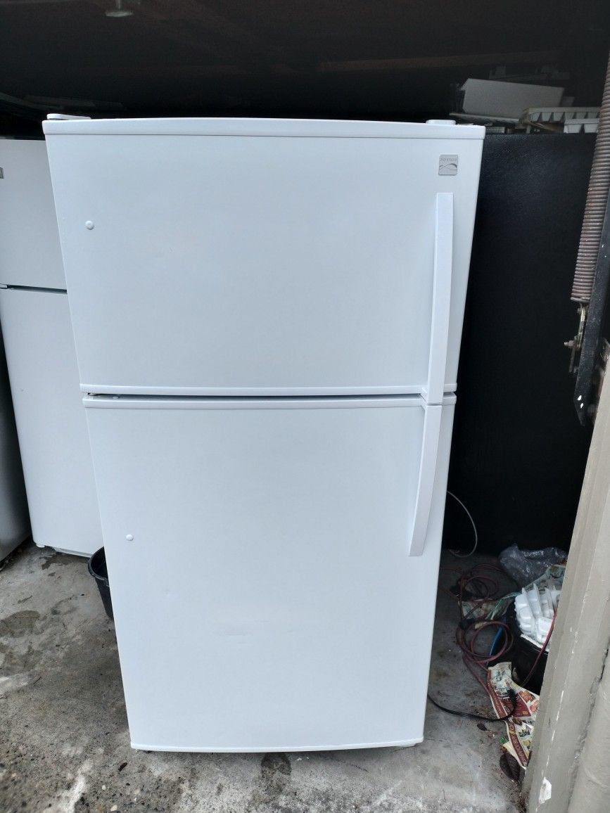 Kenmore White Refrigerator -Can Deliver