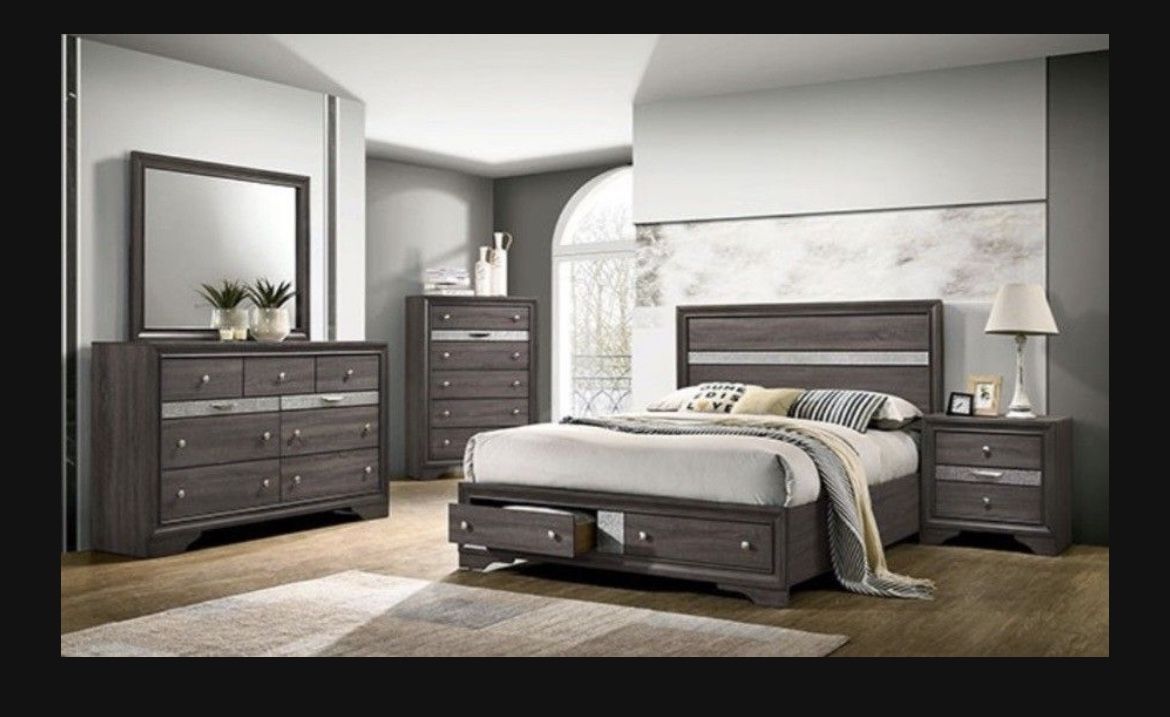 Brand New Queen Size Modern Bedroom Set