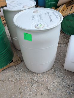 $15 each food grade 55 gallon plastic barrels water storage