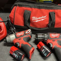 M12 12V Lithium-Ion Cordless Drill Driver/Impact Driver Combo Kit with Two 1.5Ah Batteries, Charger and Bag (2-Tool) 
