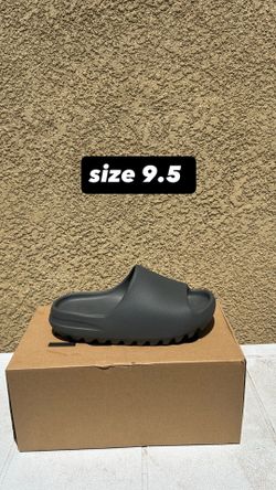 yeezy slides