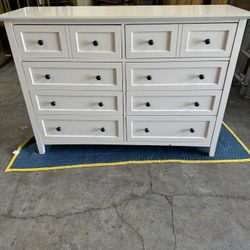 White 8 Drawer Dresser