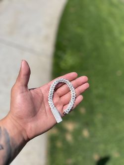10mm Silver Cuban Link With Moissanite Diamonds