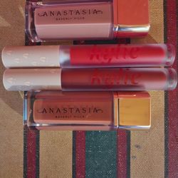 Anastasia Lipgloss