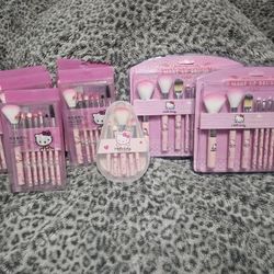 Hello Kitty Makeup Brushes