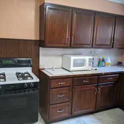 Black Stoves White Top