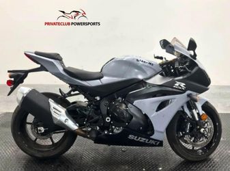 2022 Suzuki GSX-R1000
