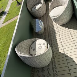Outdoor lounge set
