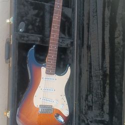 Squier Bullet Strat Fender 