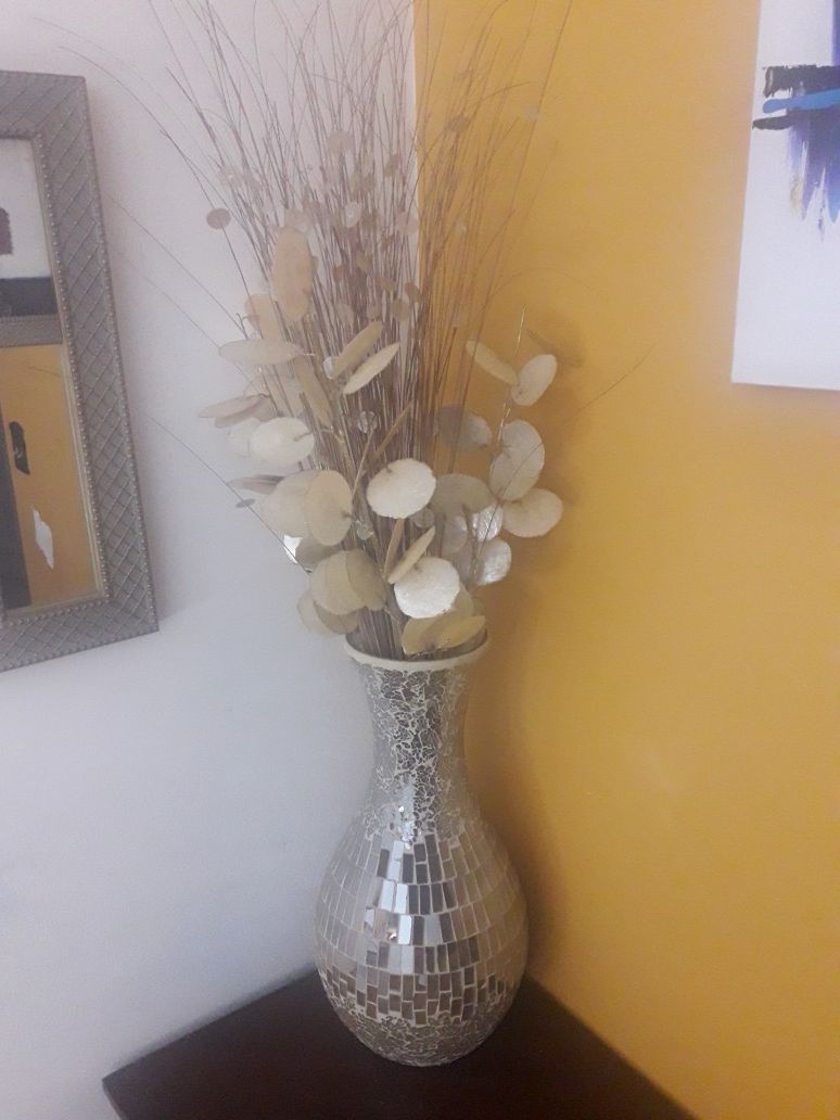 20" tall glass mirror vase with ceramic flowers