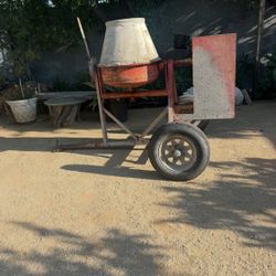 Canoga Concrete Mixer