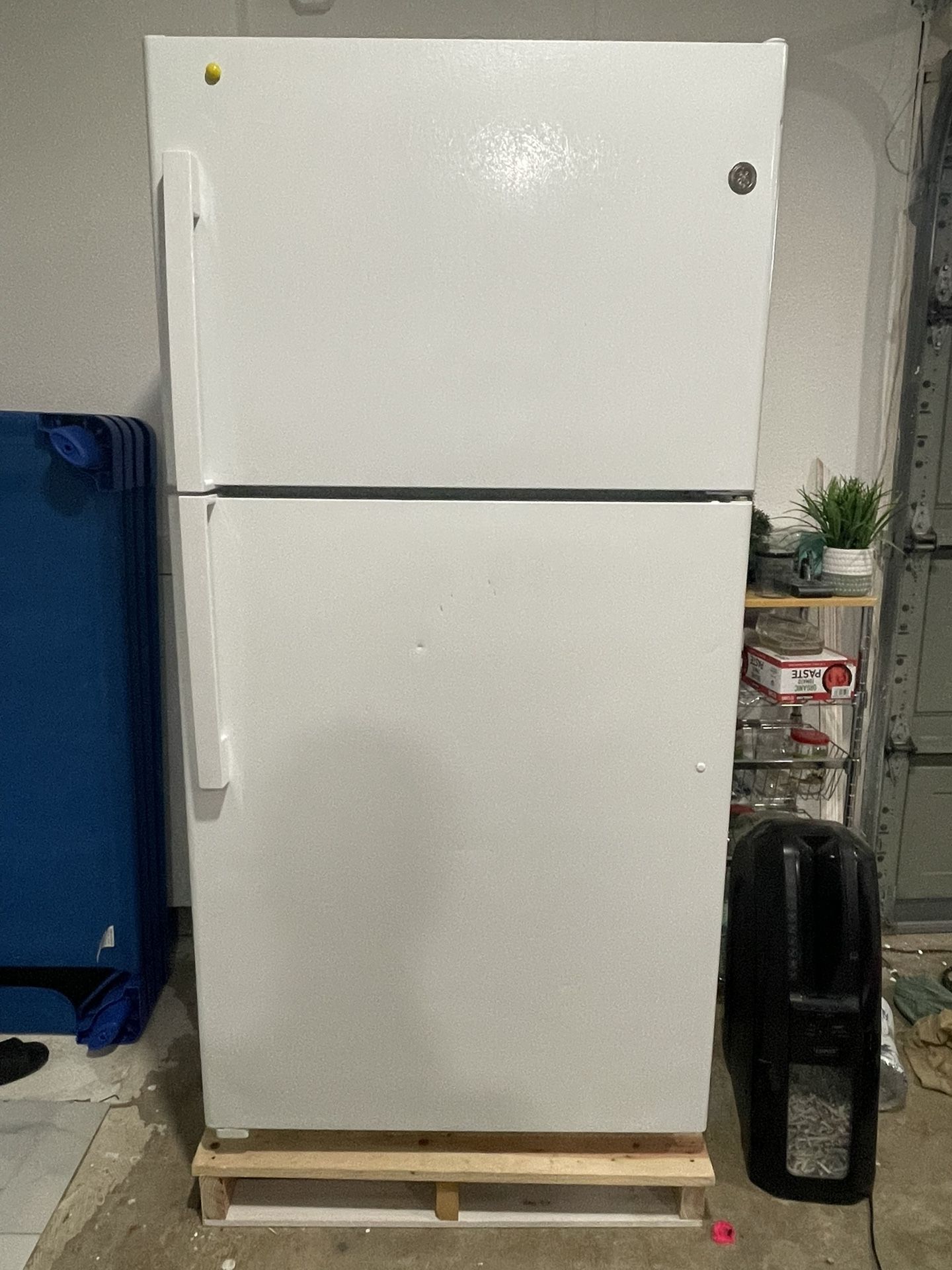 GE Fridge Works Great